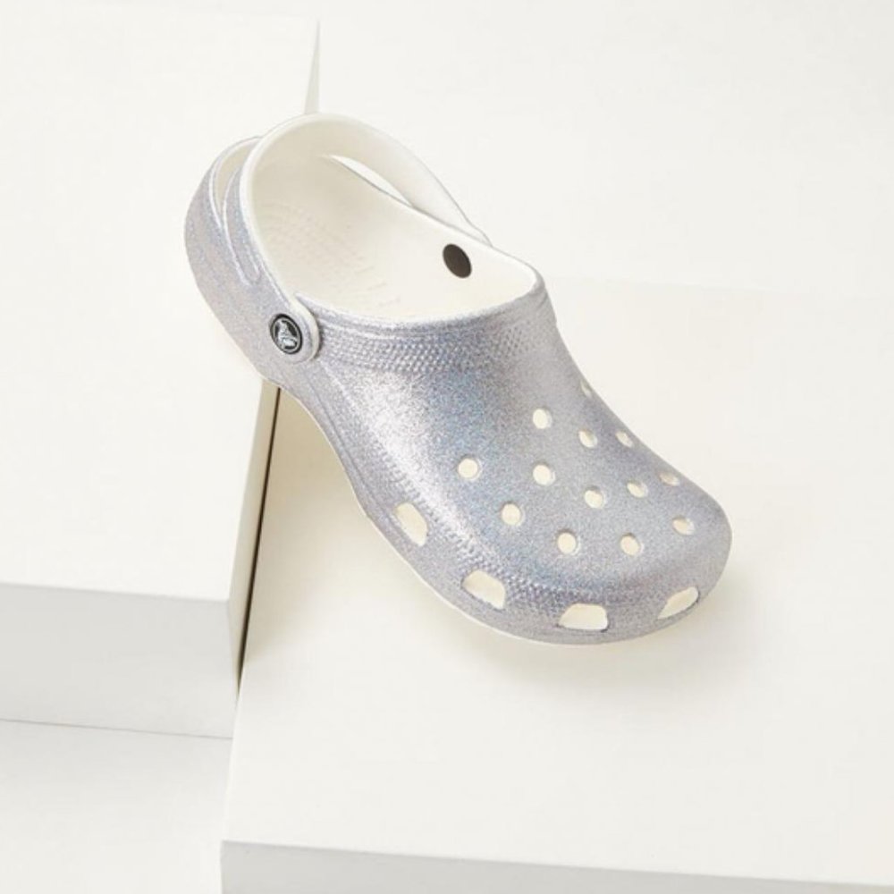 Crocs Classic glitter II clog Unisex  SIze US: m5/w7